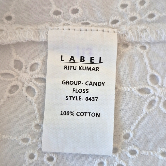 Label by Ritu Kumar White Eyelet Cropped Blouse Size 2 - Picture 4 of 6